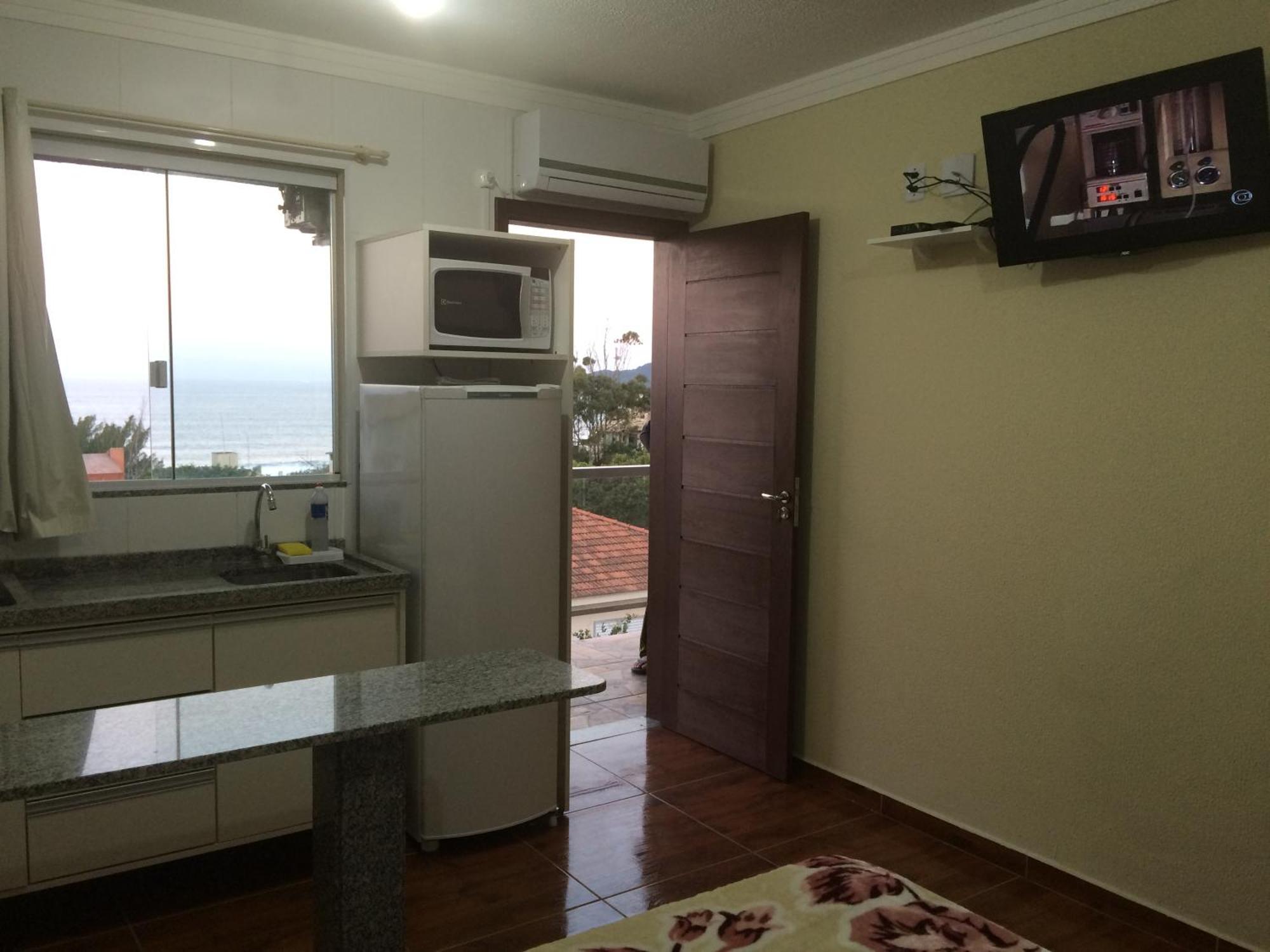 Residencial Gralha Azul Hotel ฟลอเรียนอโปลิส ห้อง รูปภาพ