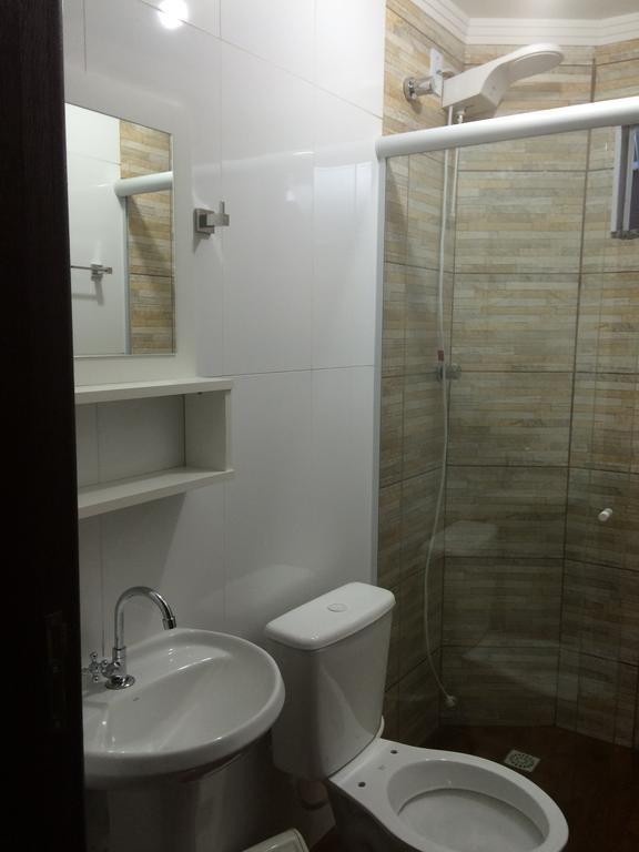 Residencial Gralha Azul Hotel ฟลอเรียนอโปลิส ห้อง รูปภาพ